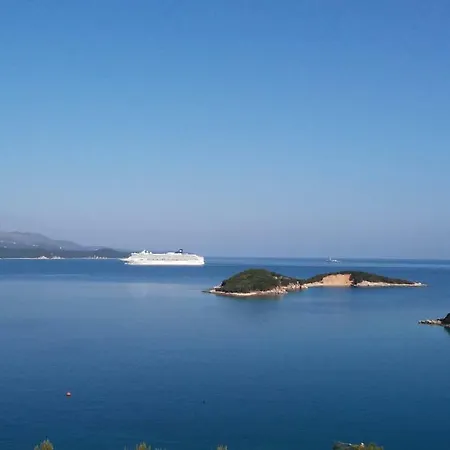 Hotel Majestic Ksamil