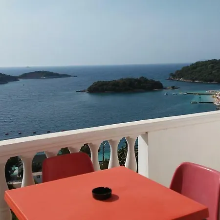 Majestic 4* Ksamil