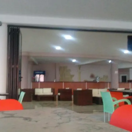 Hotel Majestic 4*
