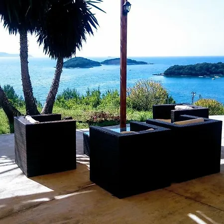 Majestic 4* Ksamil